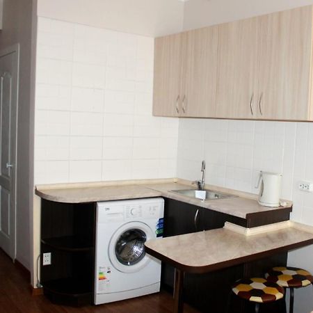Apartments Zhambyl 159 Almaty Esterno foto