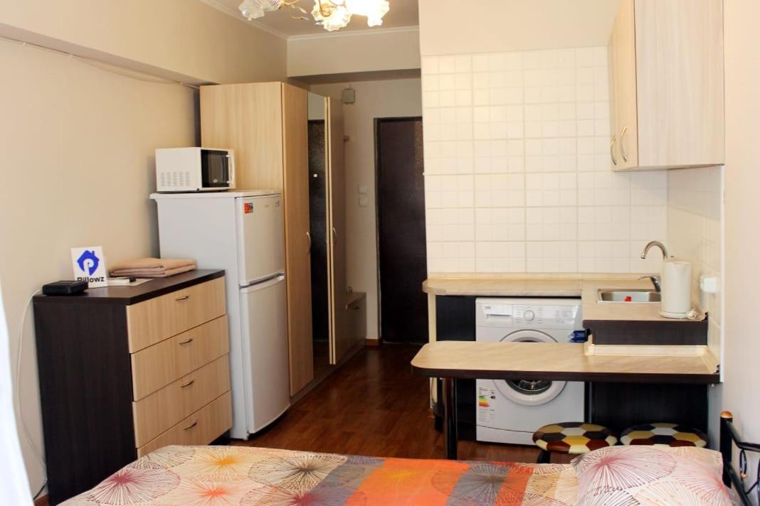 Apartments Zhambyl 159 Almaty Esterno foto