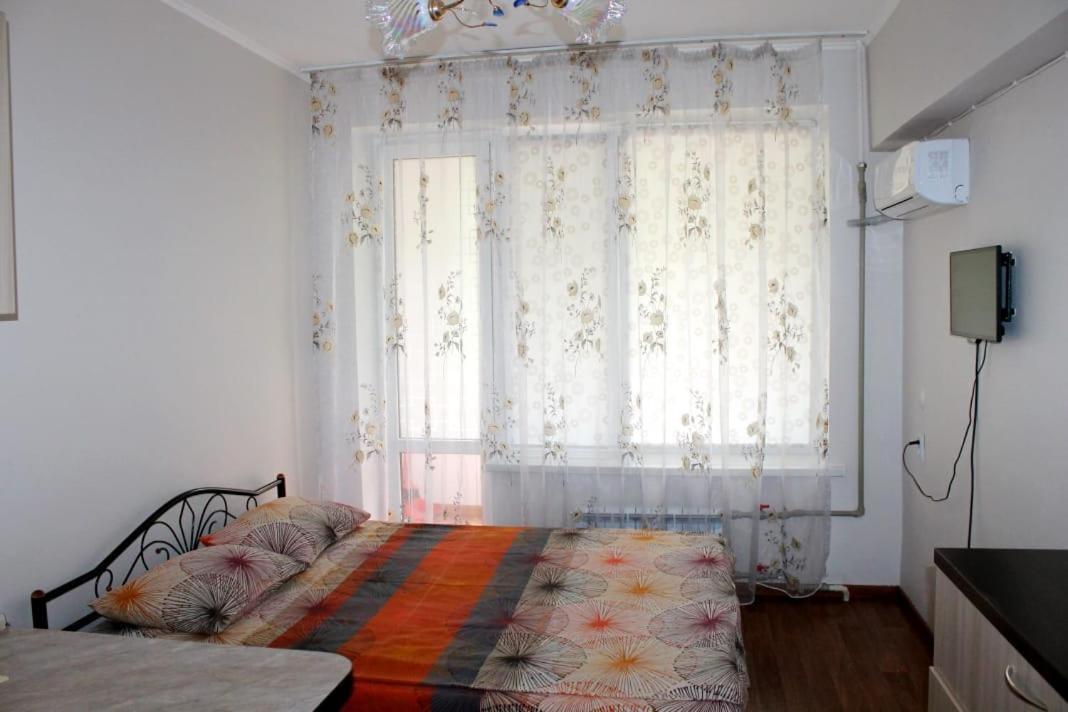 Apartments Zhambyl 159 Almaty Esterno foto